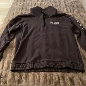 Pink sweat shirt with high neck